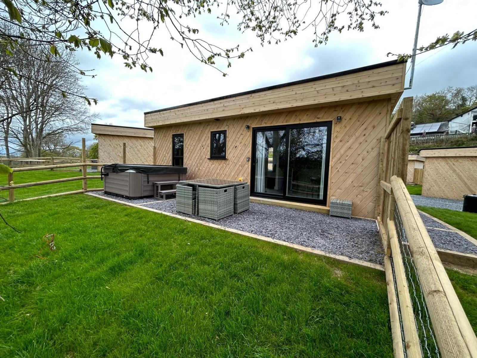 North Wales Eco Lodges Ruthin Exterior foto